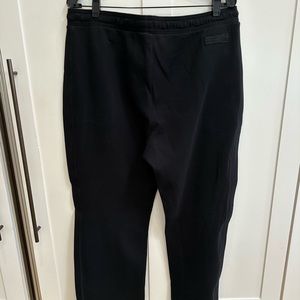 listing-status-banner